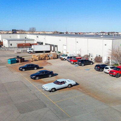 3315-3321-Island-Circle-cir-Grand-Island-NE-Building-Photo-3-LargeHighDefinition